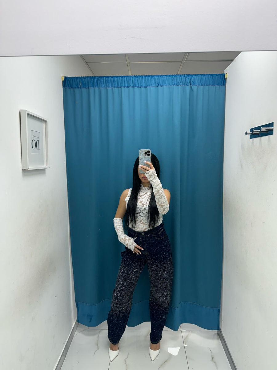 Body in pizzo con manicotti 6360