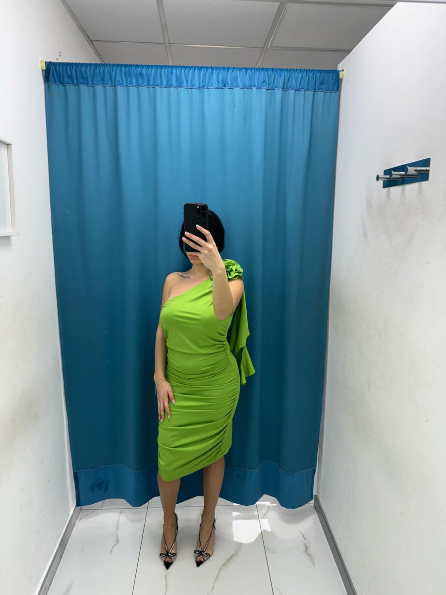 Vestito con fiore 10541
