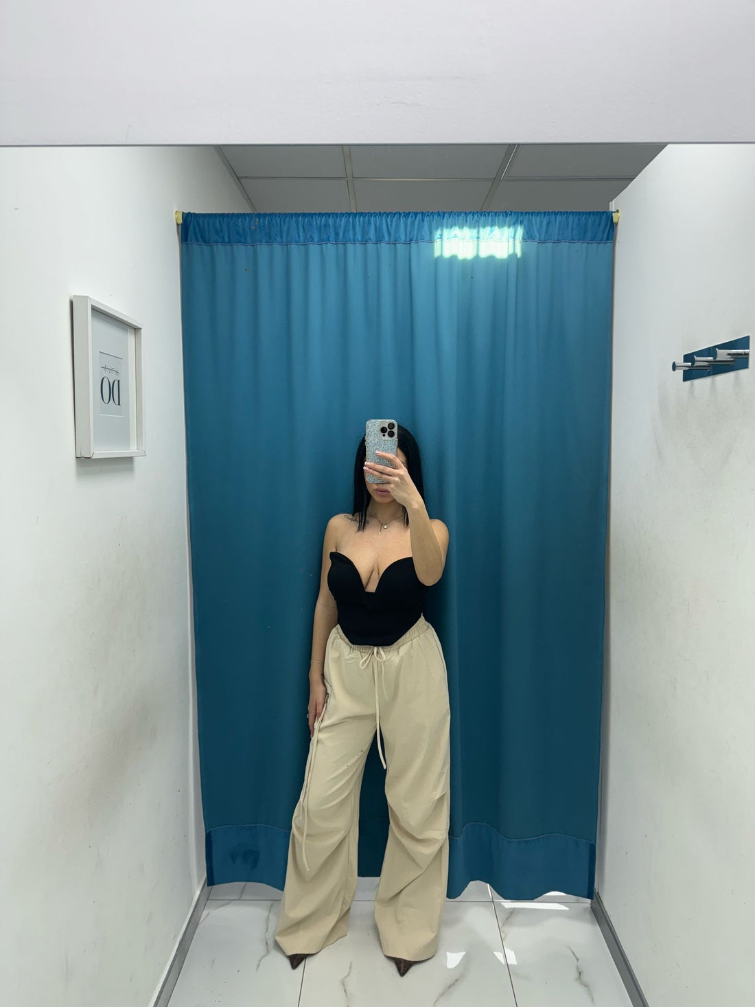 Pantalone con tasche 80127