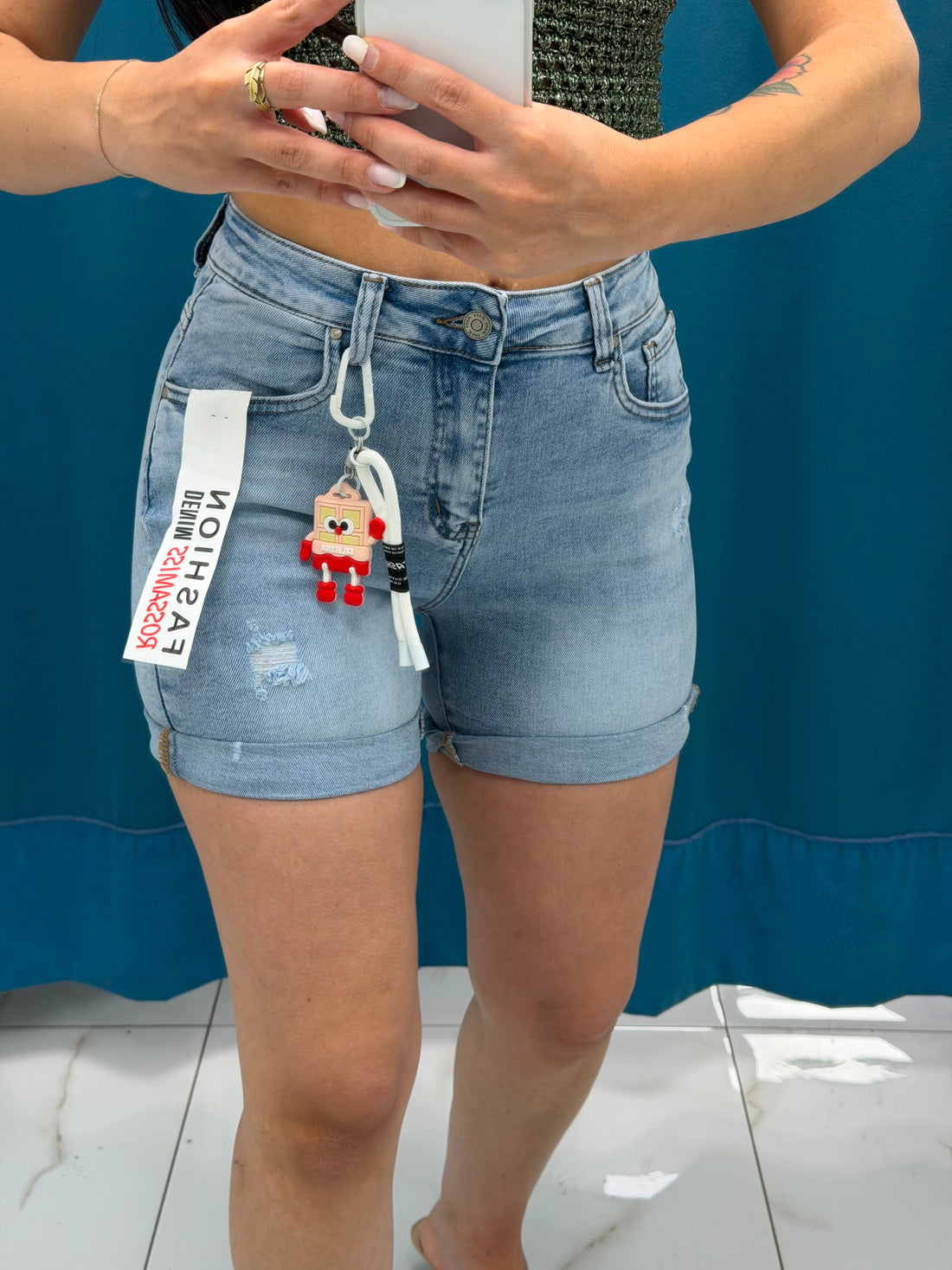 Pantaloncini "Rebel Charm"-0102