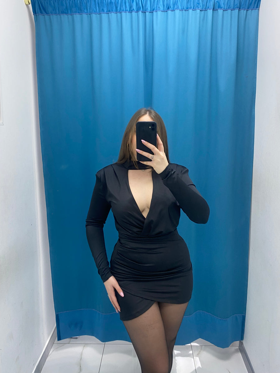 Vestito con scollo 24730