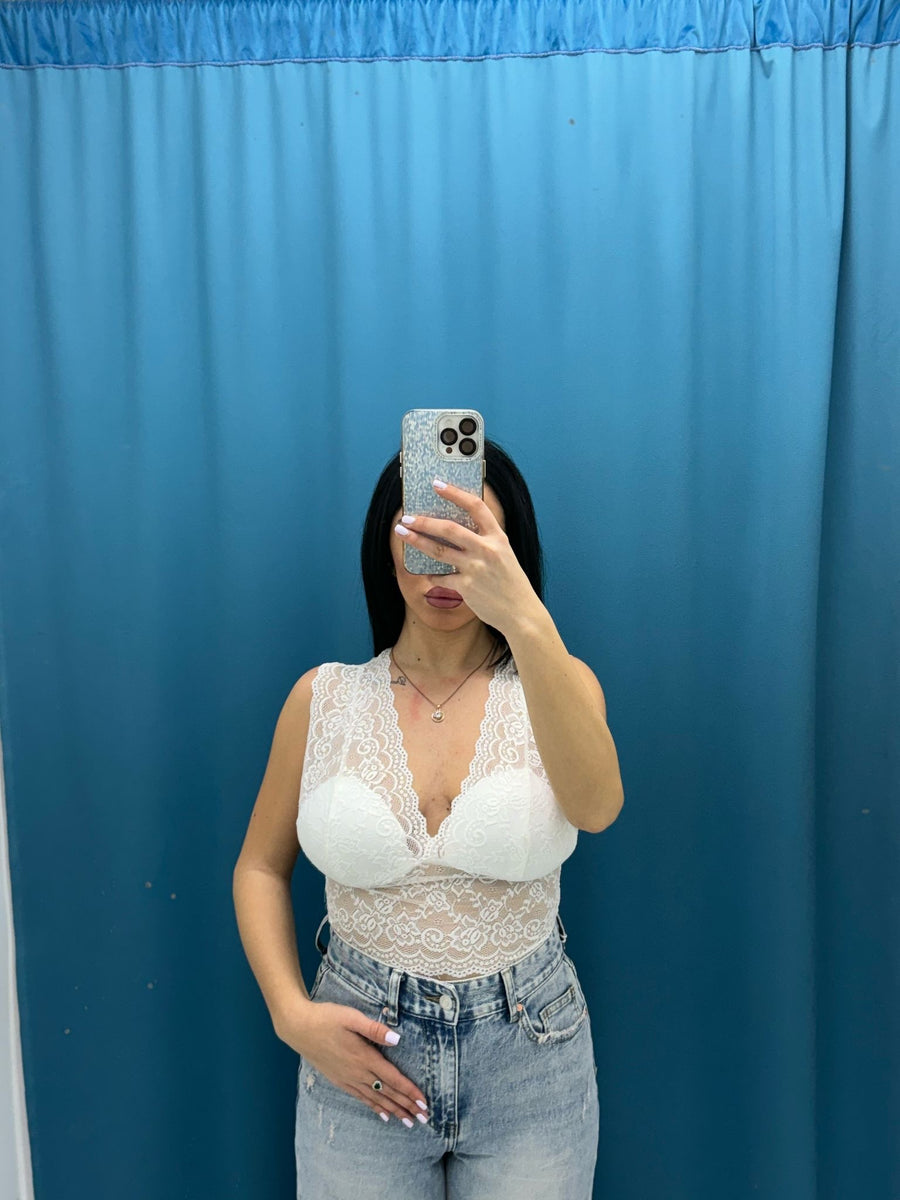 Top corto in pizzo 9638