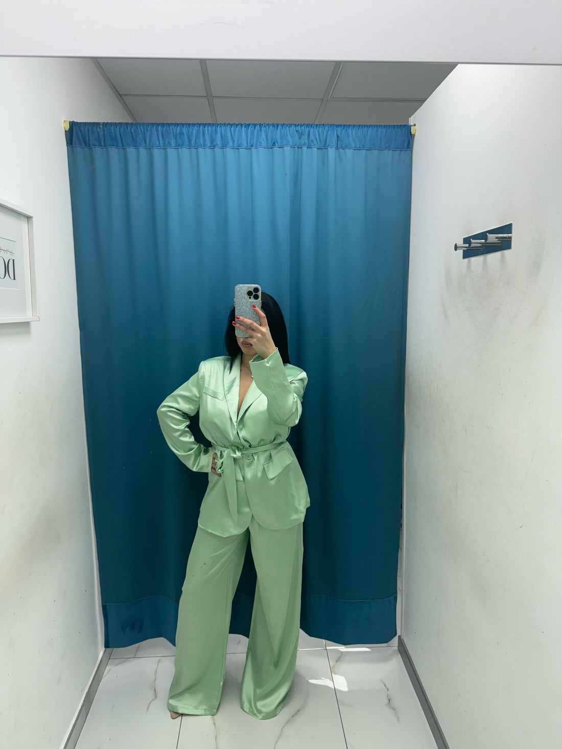 Tailleur satin 86025