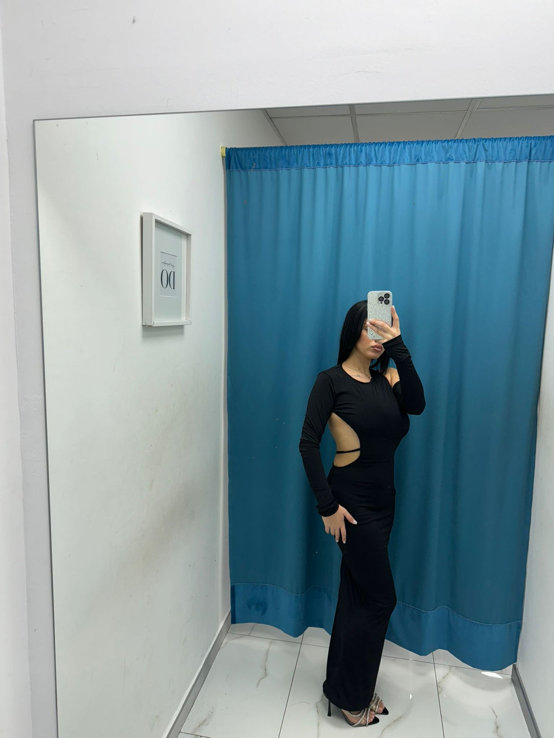 Vestito lungo con scollo sul retro 1510