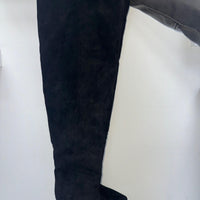 Soft Curve Suede Boots - 3307