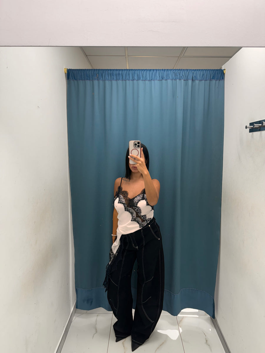 Balloon Fit – Nero con Bande Laterali-F51