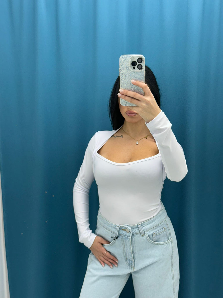 Maglia con scollo 6123