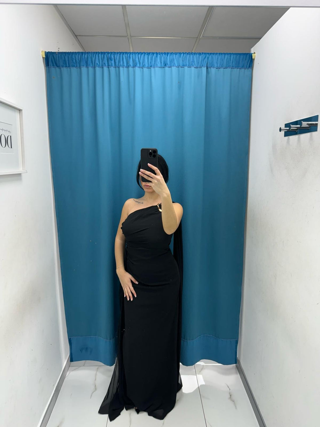 Vestito lungo monospalla 53450