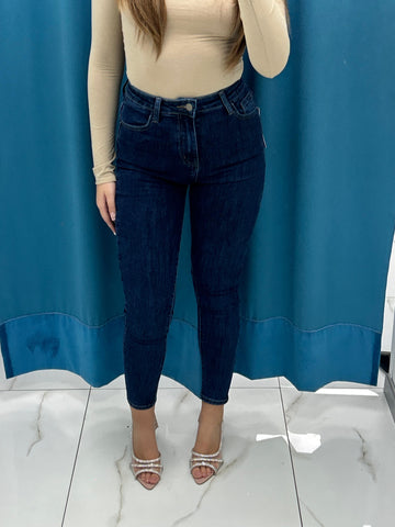 Jeans skinny lavaggio scuro 234