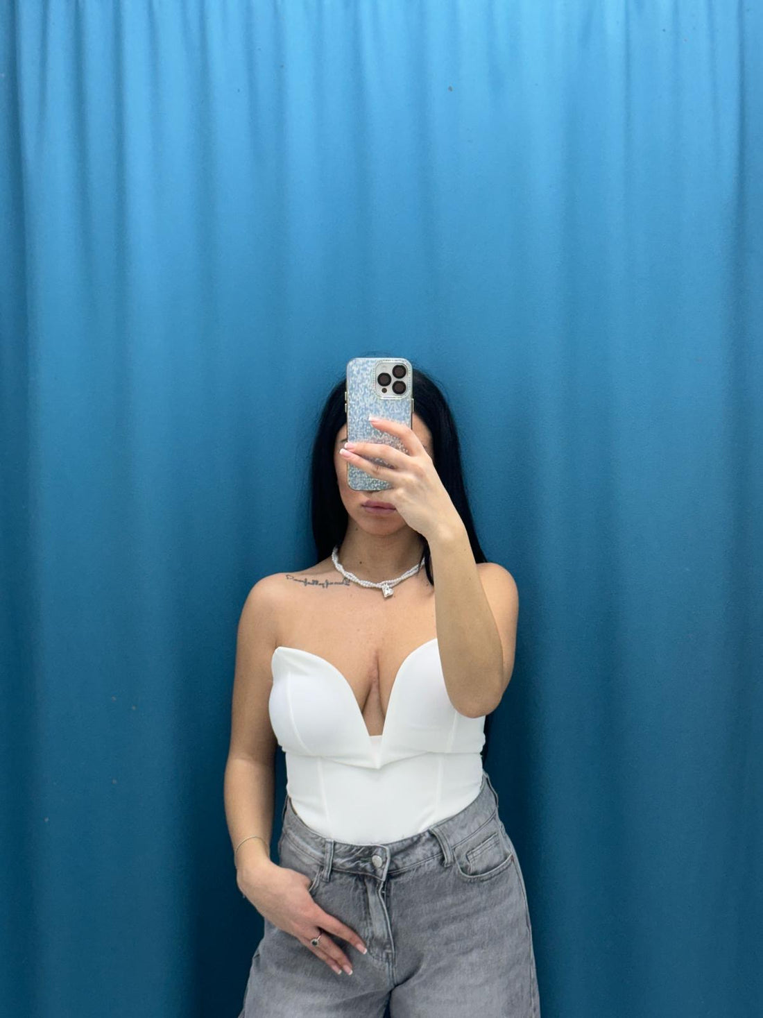 Top con scollo 2198