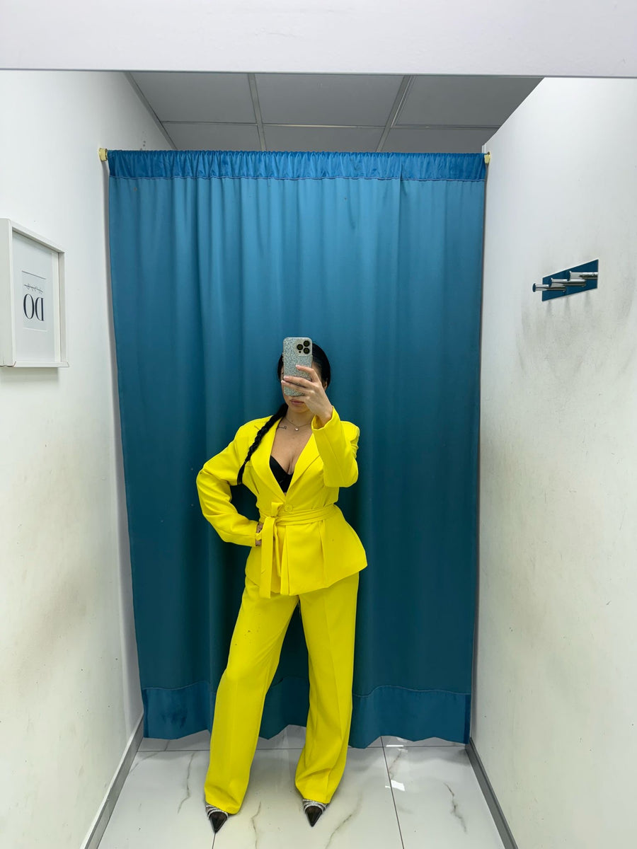 Tailleur con cintura 13158