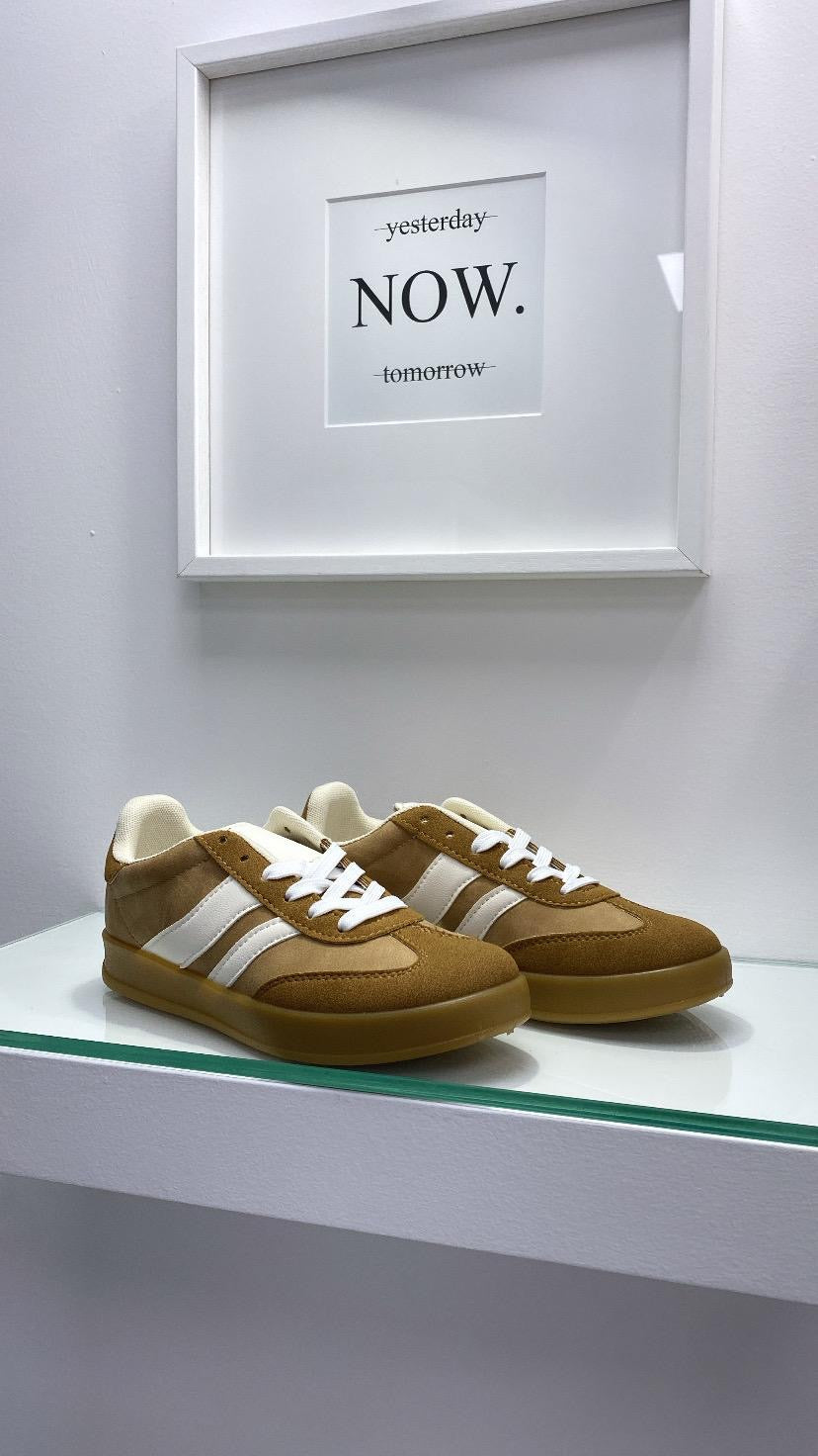 Sneakers camoscio camel 2165
