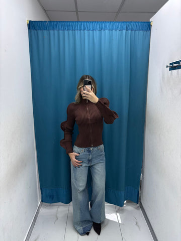 Chic Sleeve Crop - 9725