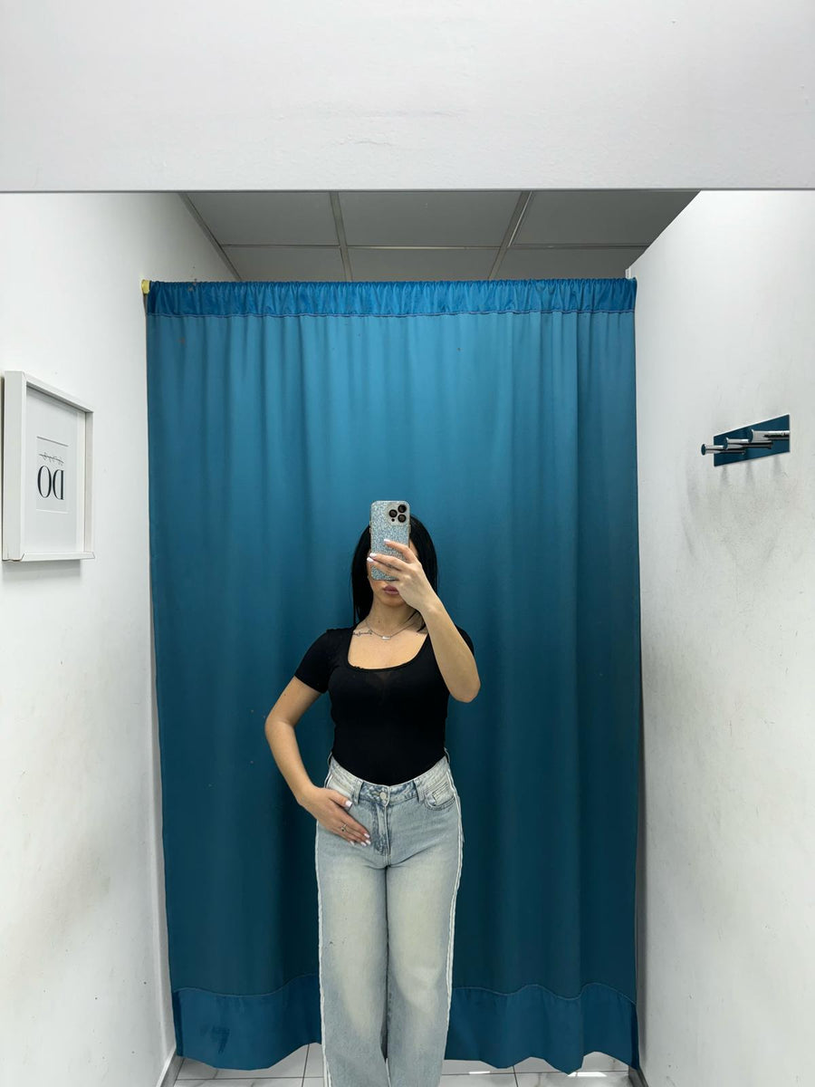Body mezze maniche con scollo 5377
