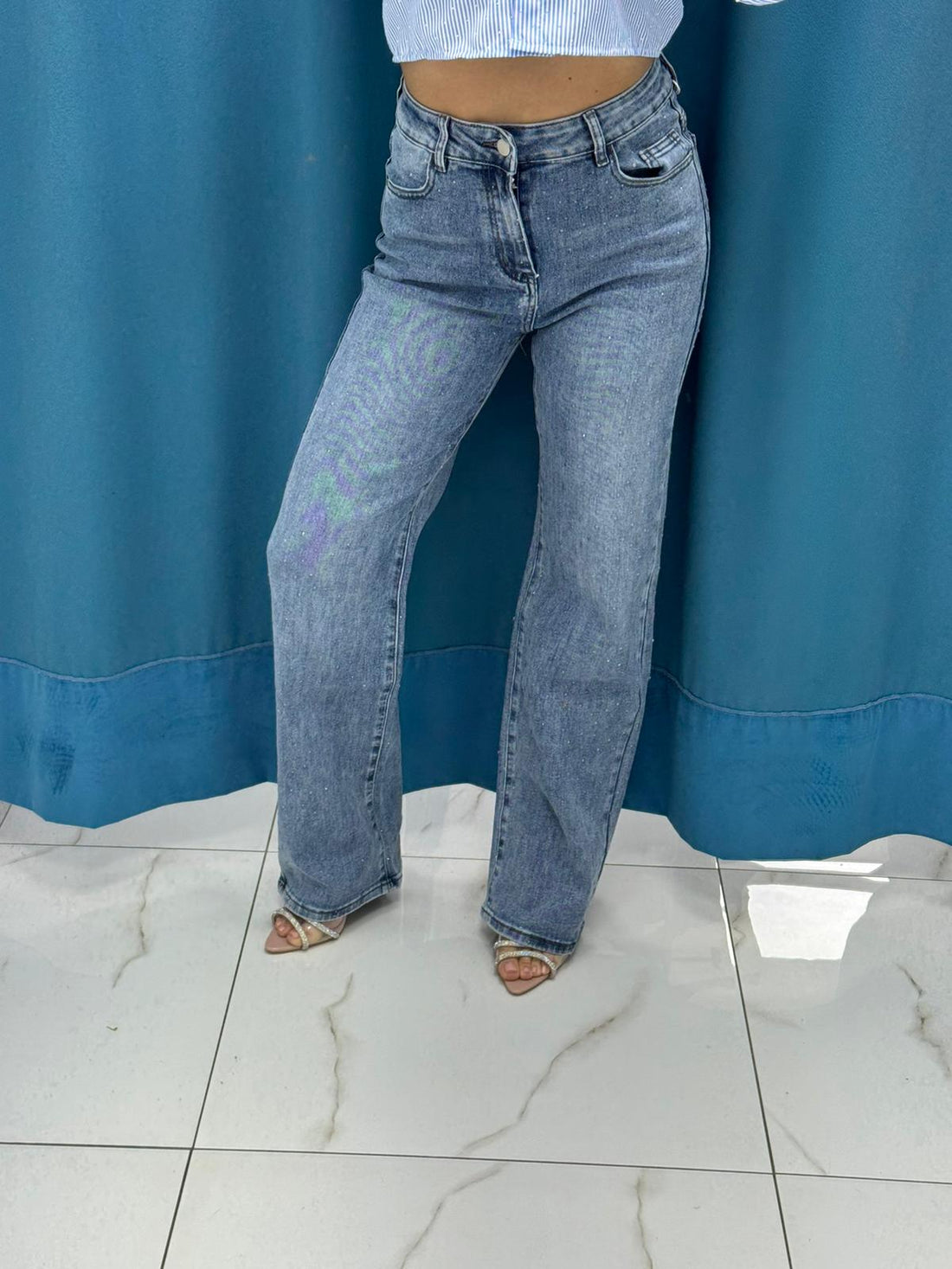 Jeans dritti con brillantini 3098