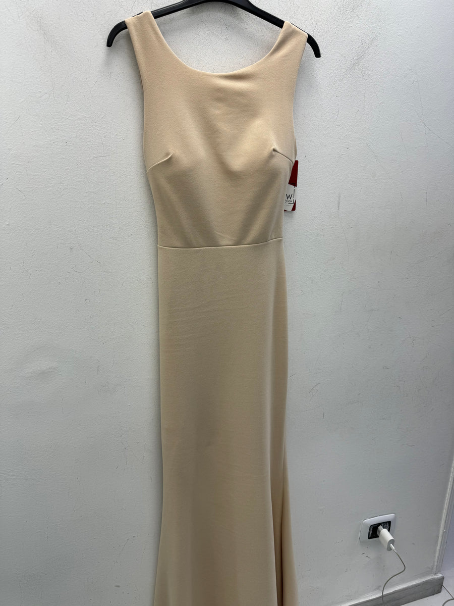 Vestito lungo con scollo 24439
