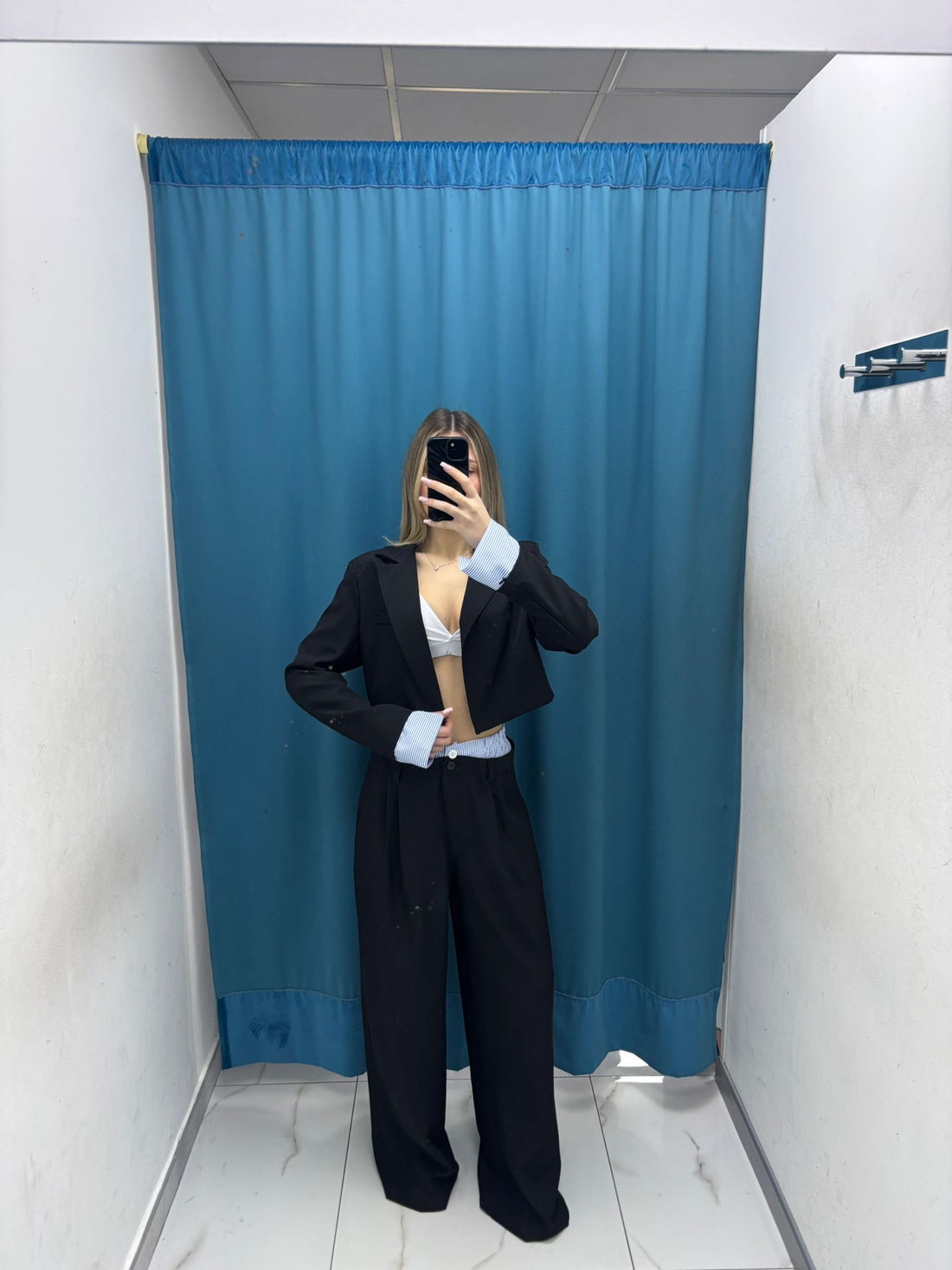 Tailleur “Eleganza Elasticata”-13432