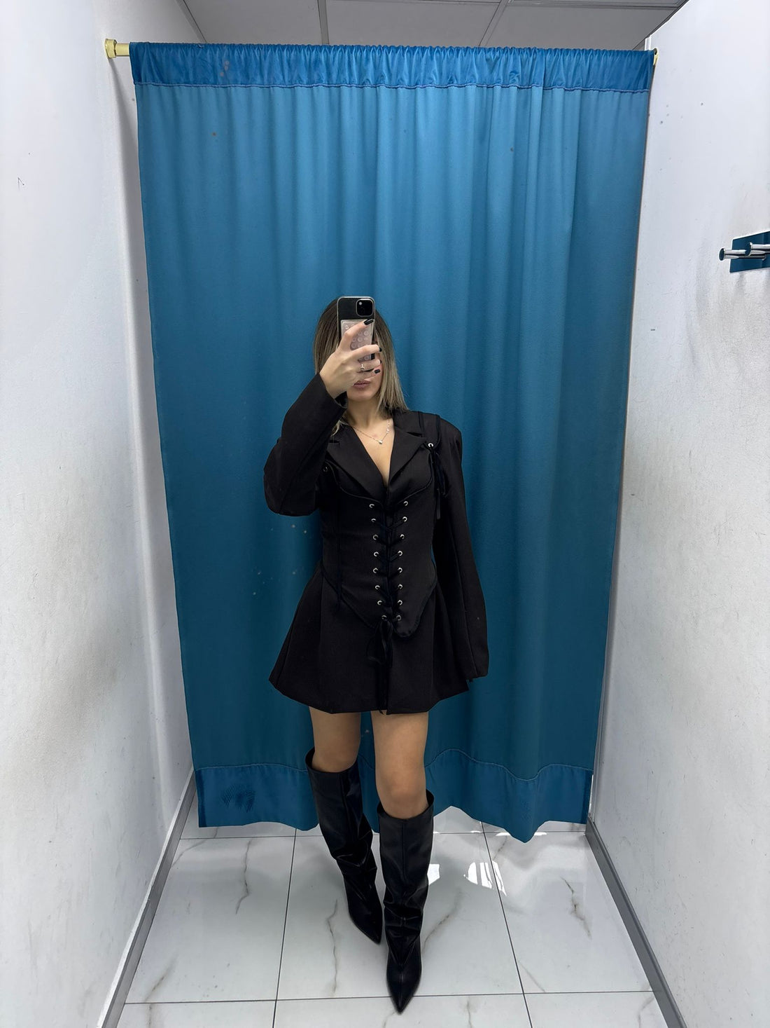 Tailleur “Royal Edge” 86372