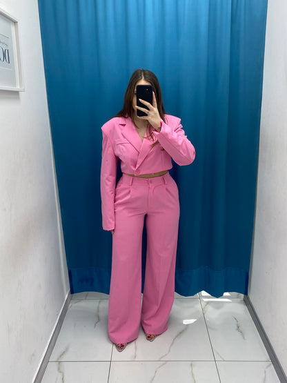 Tailleur giacca crop e pantalone fucsia 38411