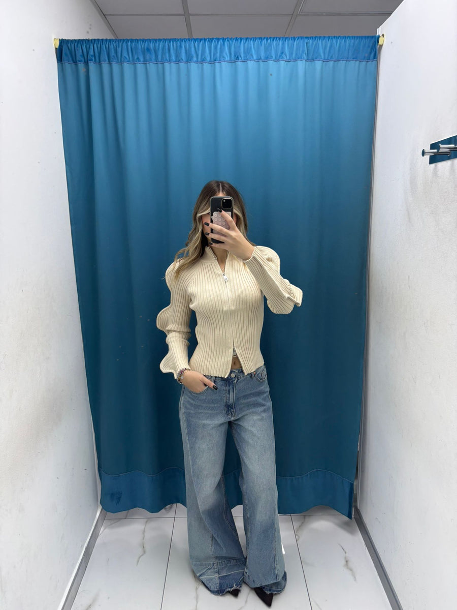 Chic Sleeve Crop - 9725