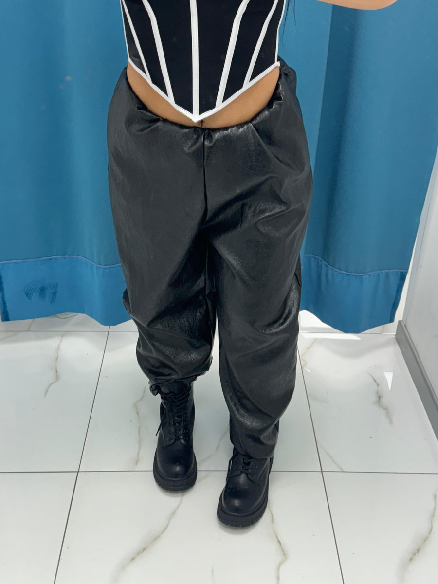 Pantalone "Urban Shadow"-2623