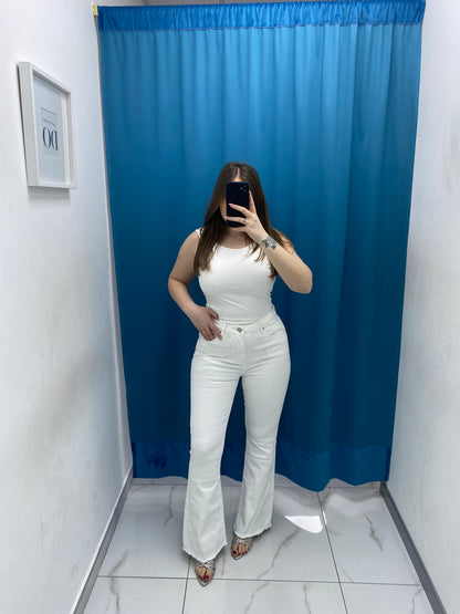 Jeans flare bianco 77791