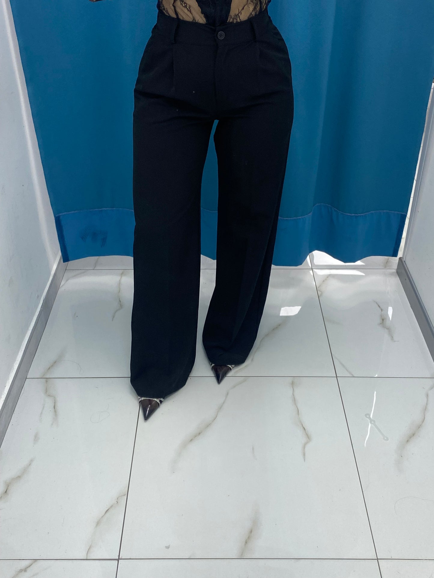 Tailleur giacca crop e pantalone 38411