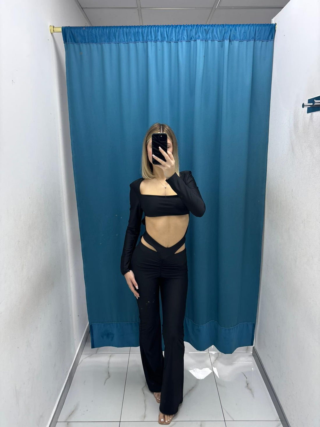 SkinGlow One-Piece - 2189