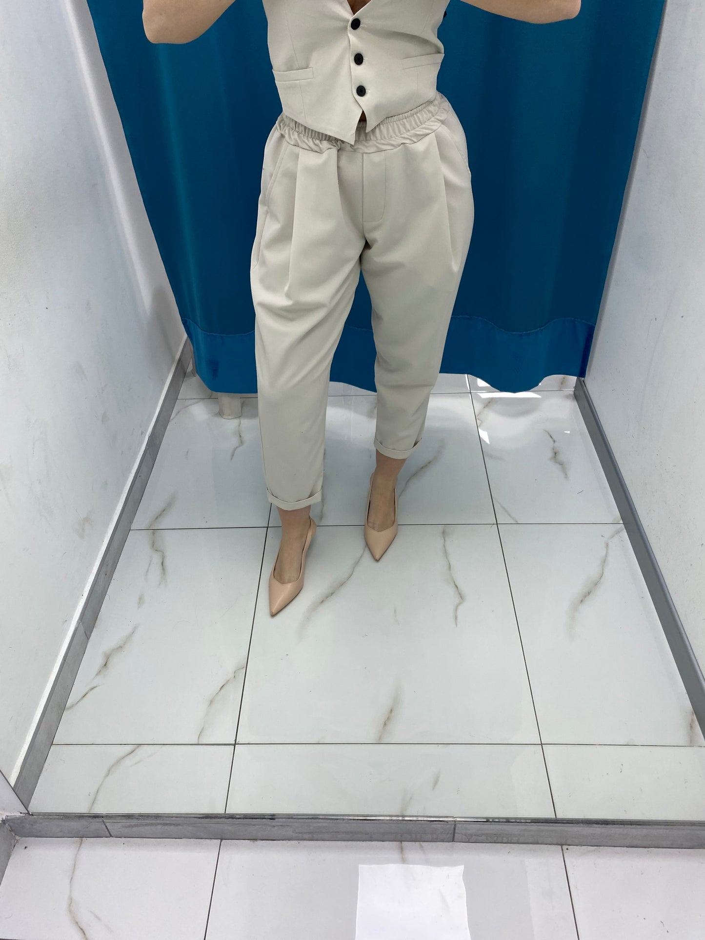 Pantalone slouchy capri