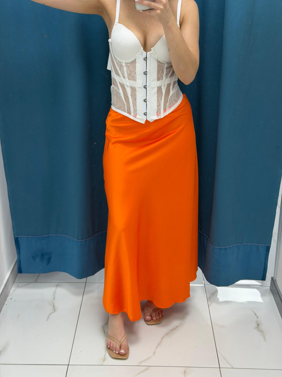 Gonna satin- 3390