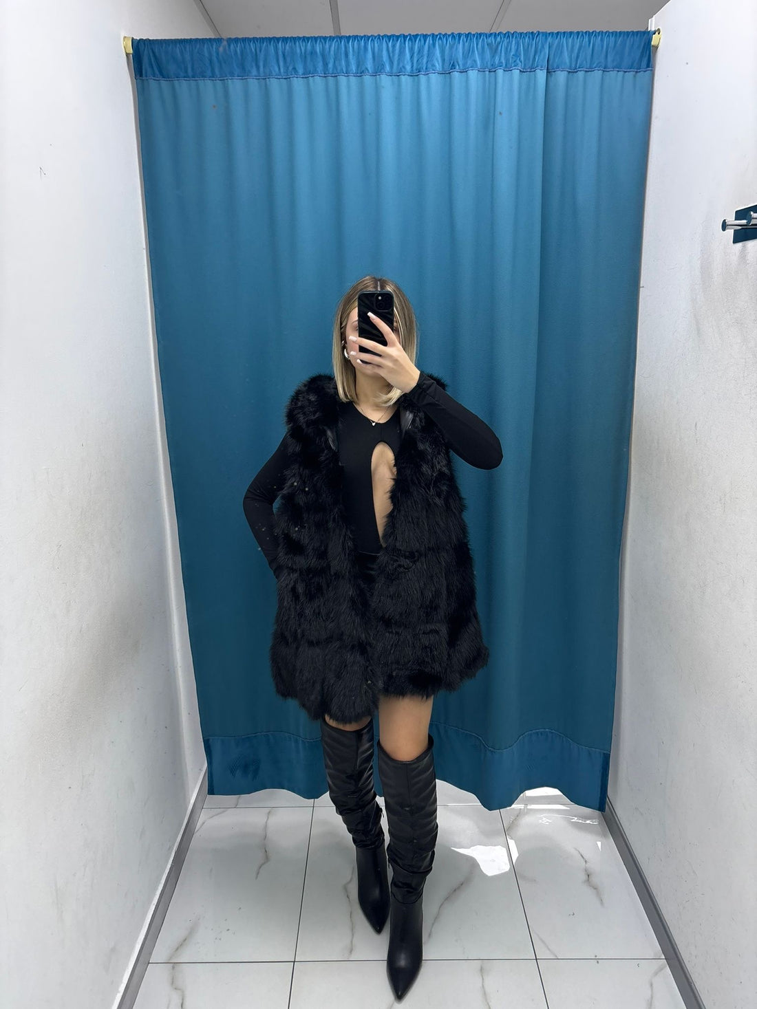 Arctic Luxe Vest - 24501