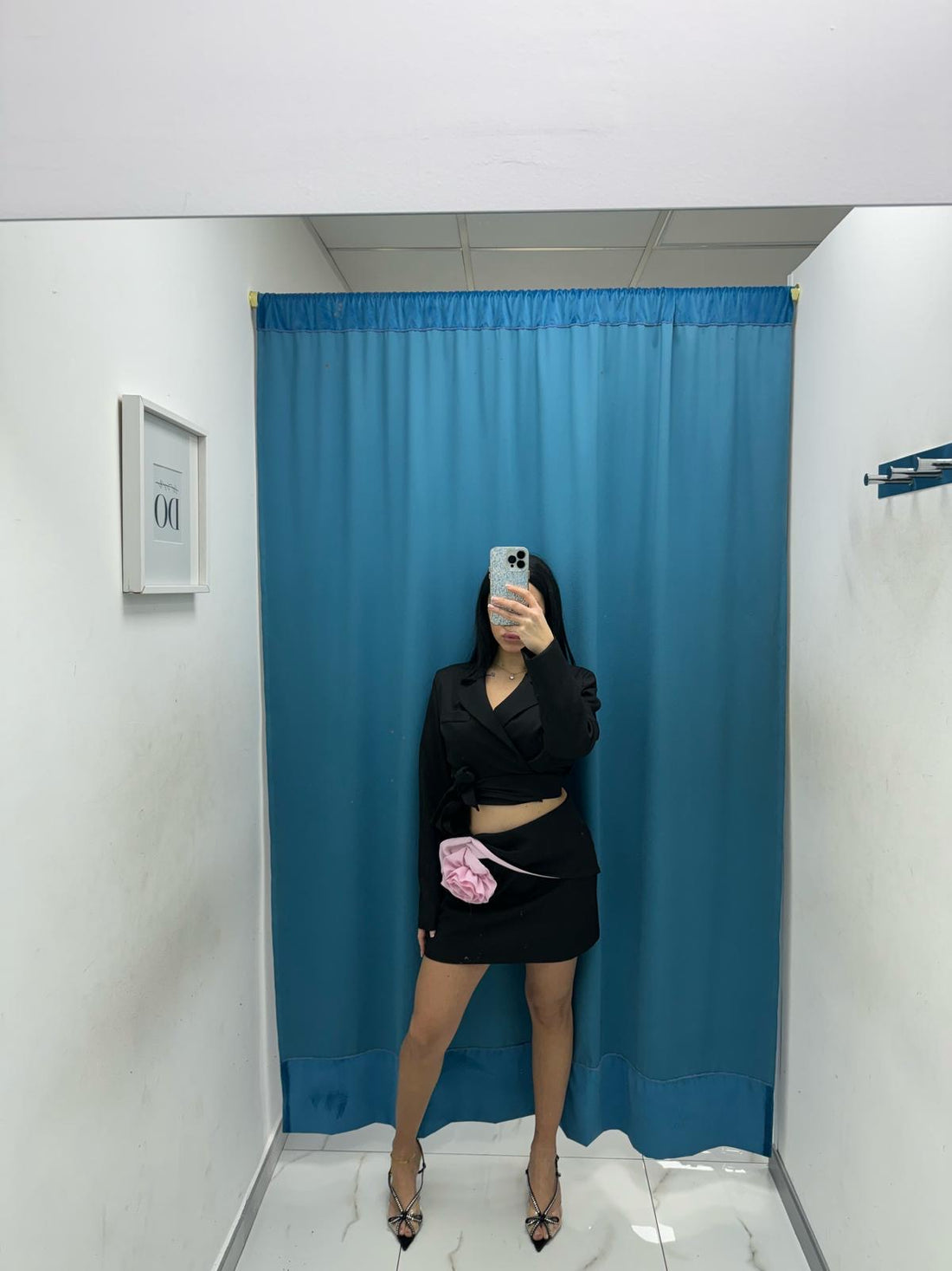 Coordinato giacca e gonna con rosa 13174