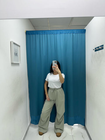 Pantalone con tasche 80127