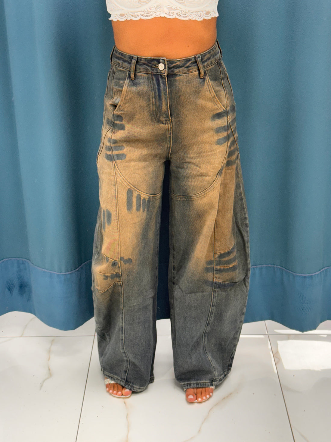Libertà in Denim: L’ampiezza dello Stile-1988