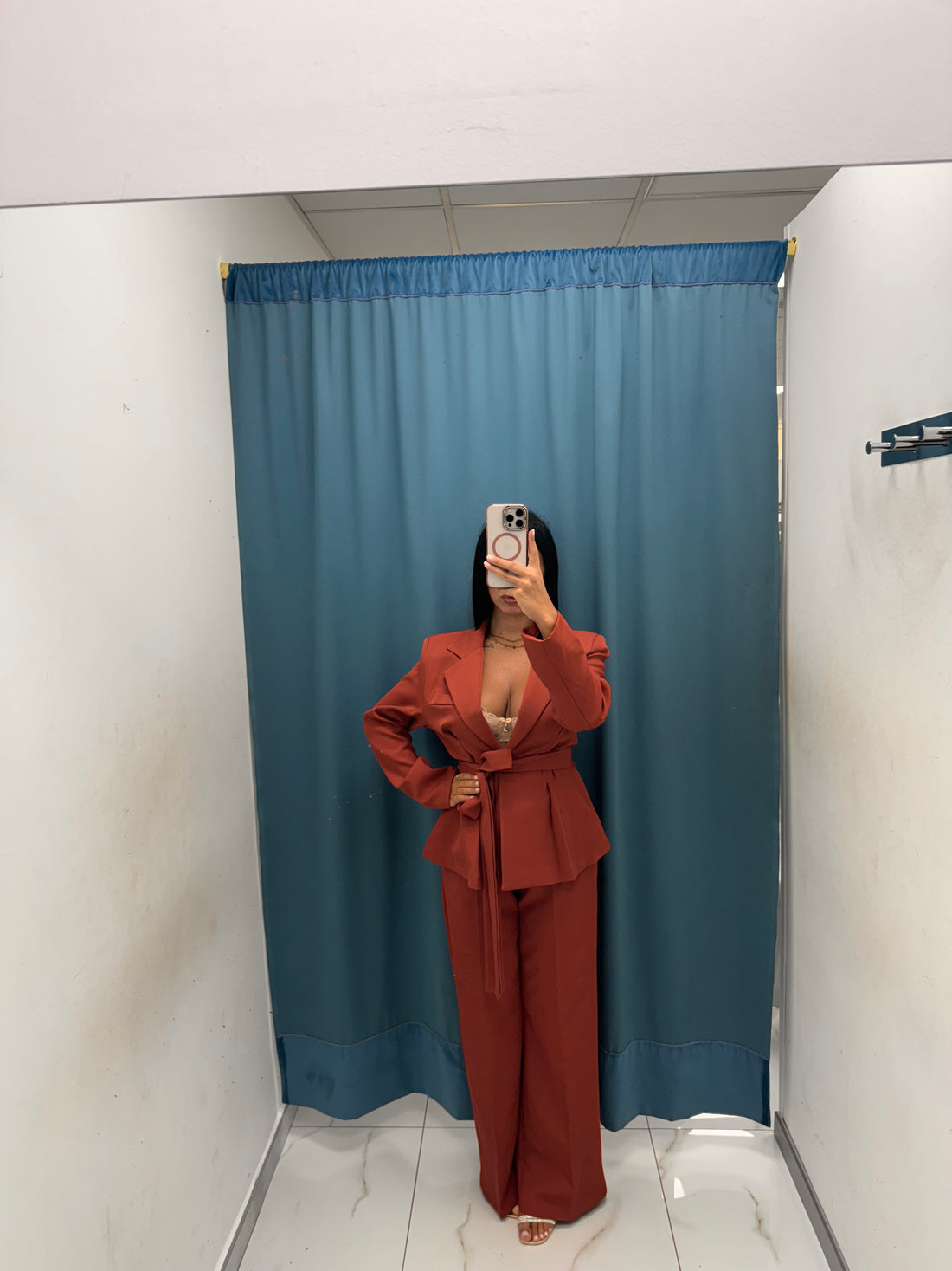 MONÉL—Tailleur Elegante-M13158