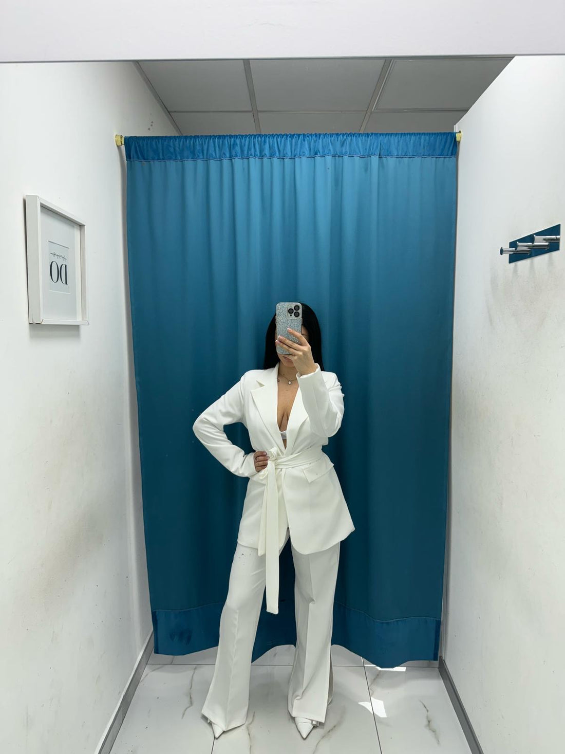 Tailleur con cintura 046