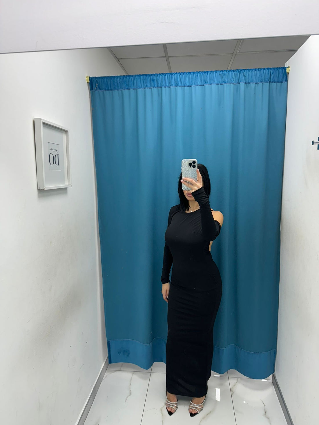 Vestito lungo con scollo sul retro 1510