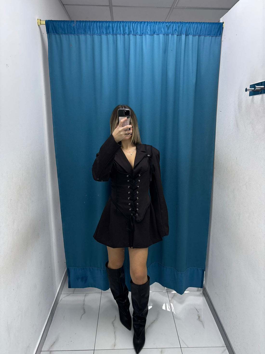 Tailleur “Royal Edge” 86372