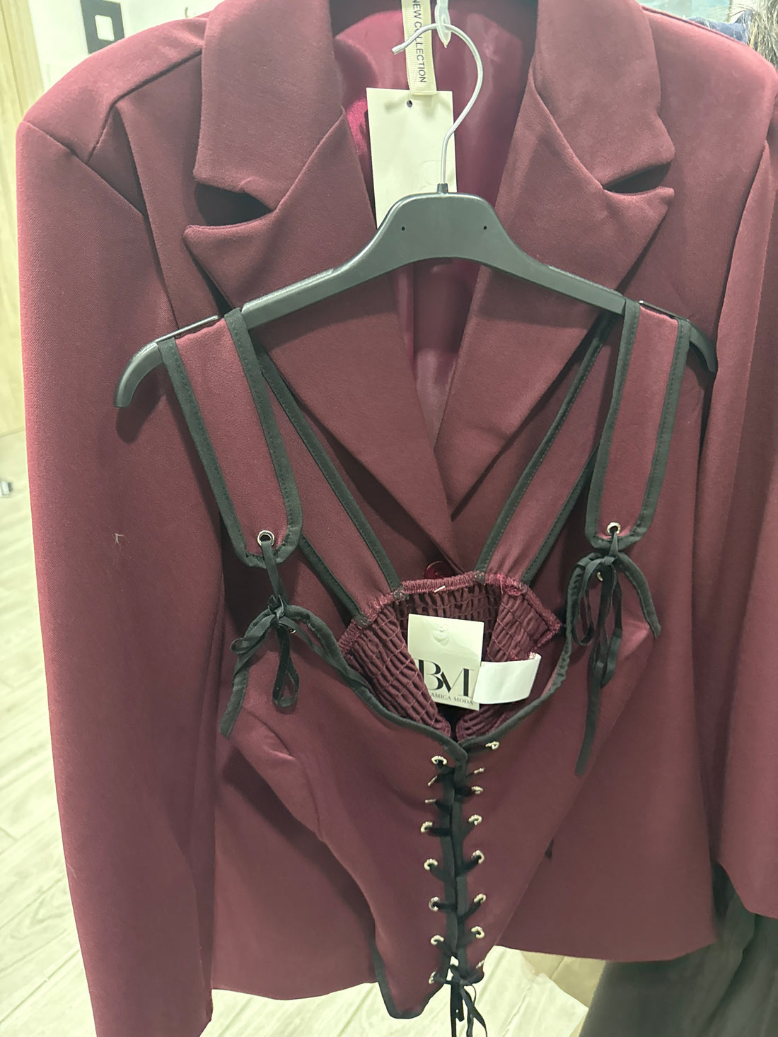 Tailleur “Royal Edge” 86372