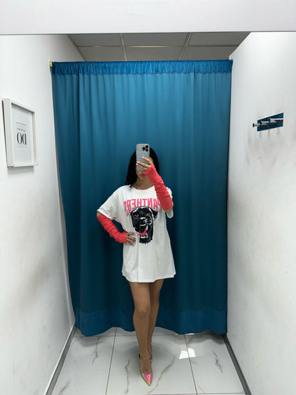 T-shirt con manicotti