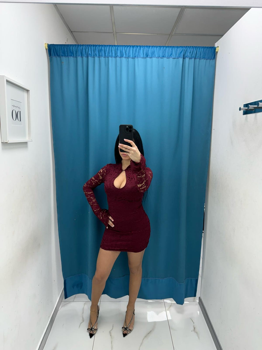 Vestito ricamato 1400