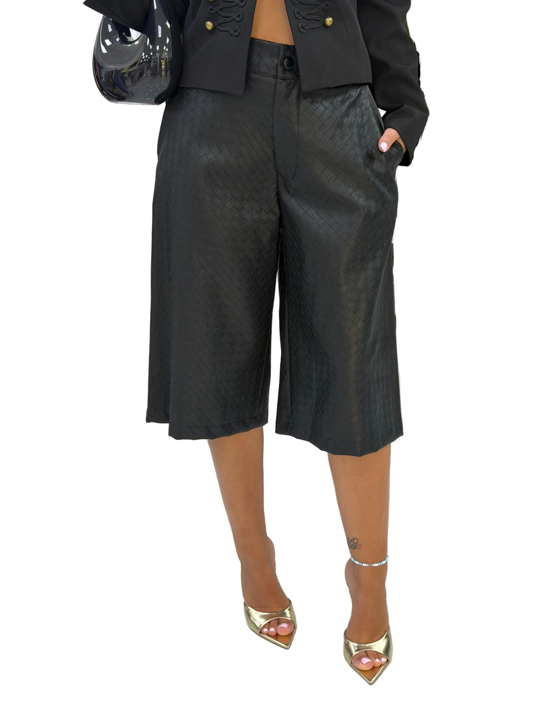 Bermuda"Black Weave”-026