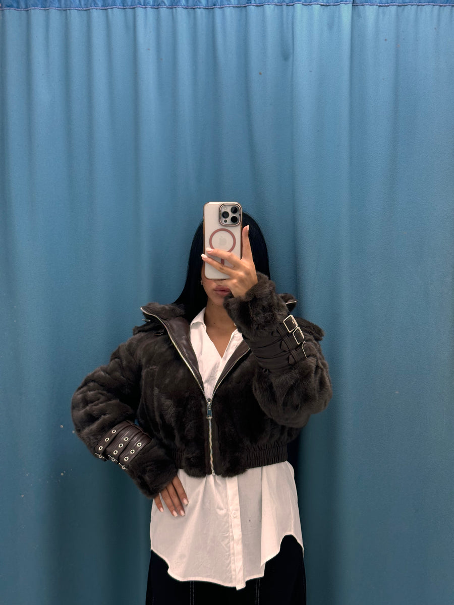Fluffy Coutur-1027