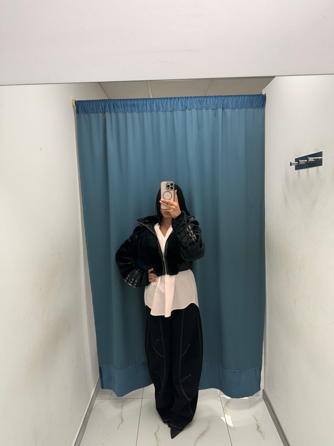 Fluffy Coutur-1027