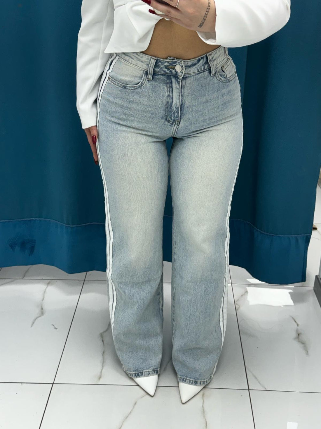 Jeans con riga laterale 55452