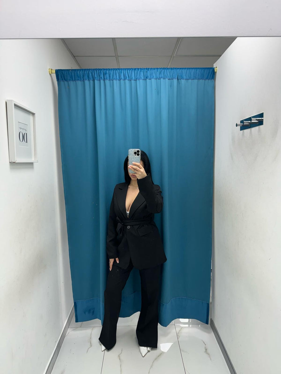 Tailleur con cintura 046