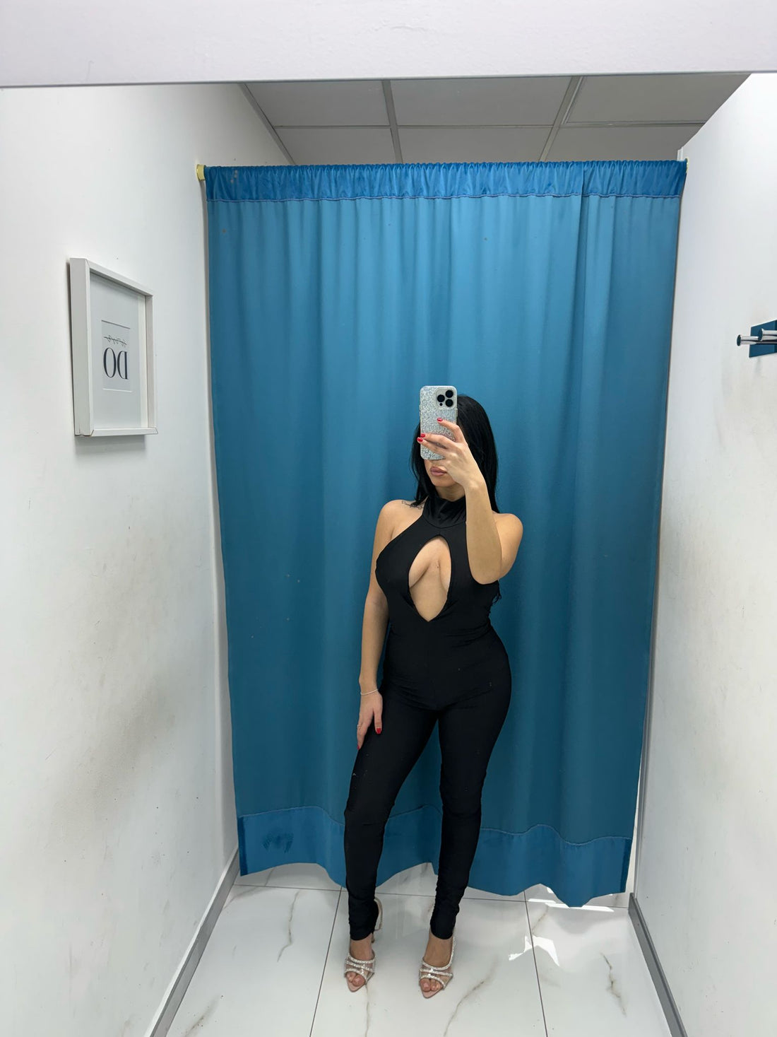 Tuta intera con scollo 25024