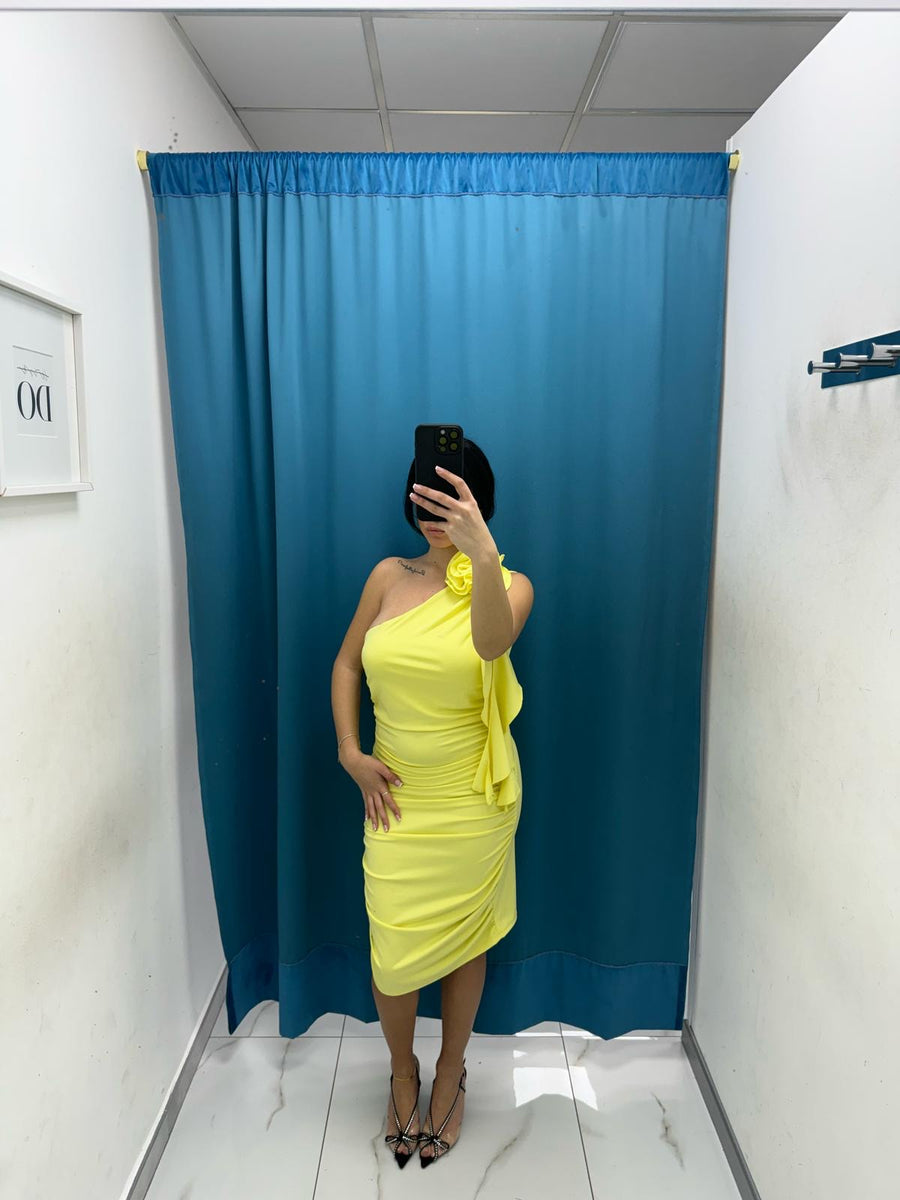 Vestito con fiore 10541