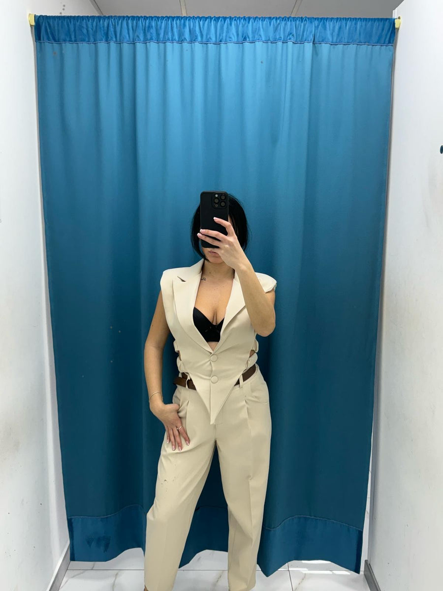 Gilet con scollo 6784
