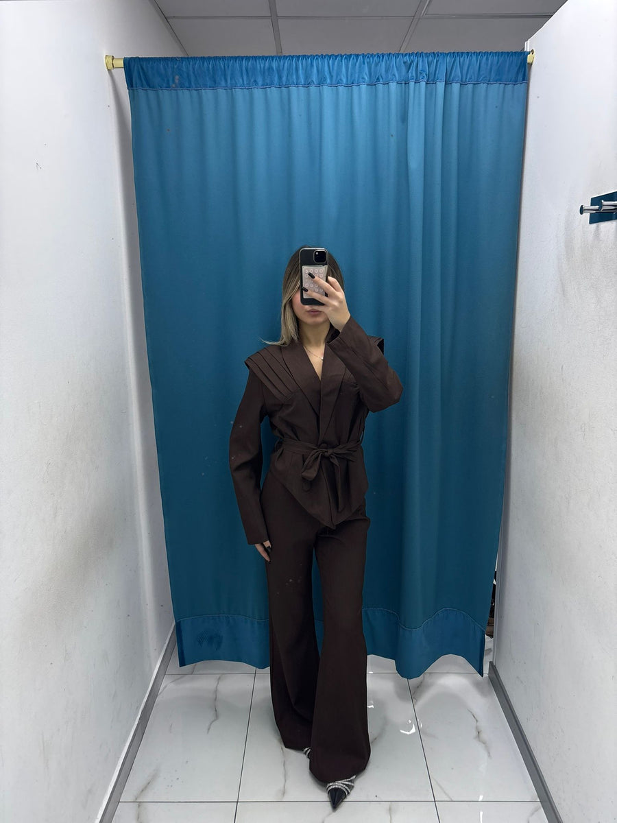 Tailleur “Eleganza Sottile” 86223